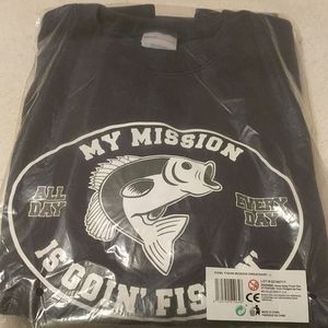 Fishing sweatshirts size large